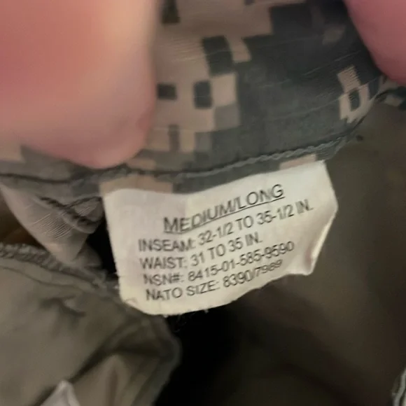 Army Combat Camouflage Men’s Uniform Jacket Size L and Pants Size M/L - Picture 9 of 14